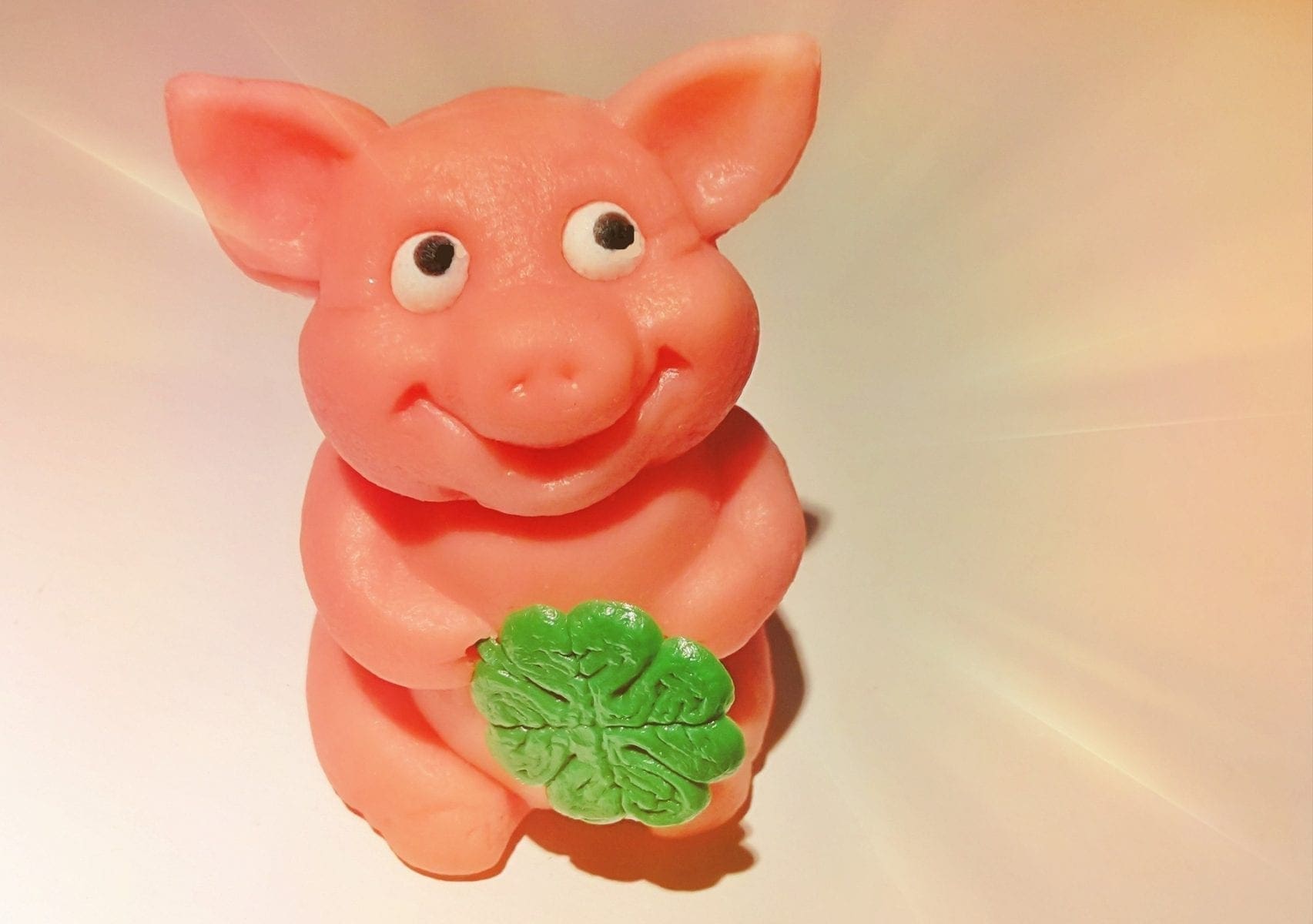 Marzipan Pigs Good Luck -Marzipan Glückschwein