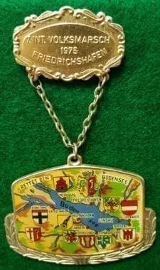 German Alpine hats pin