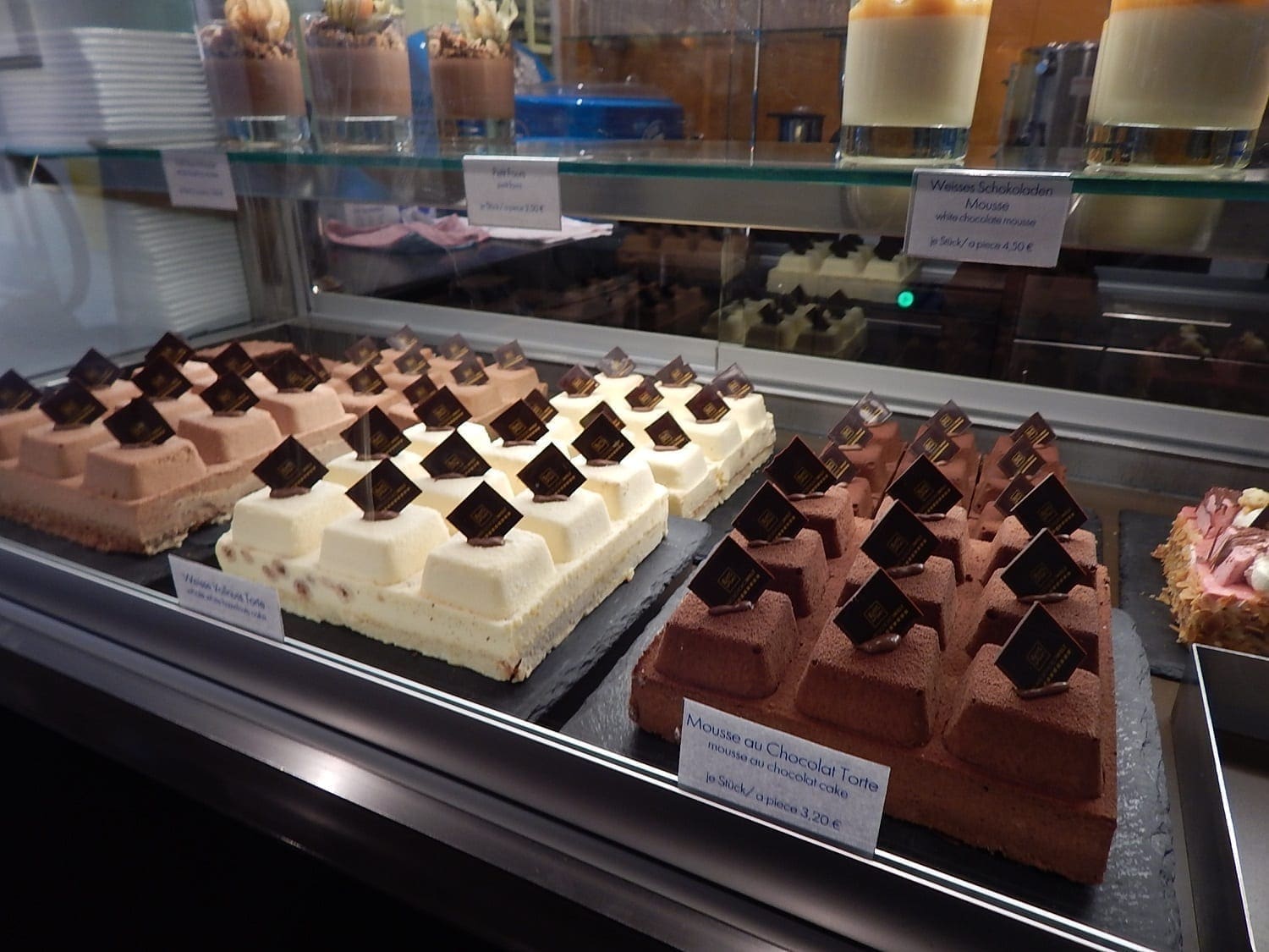 A Visit to Bunte Schokowelt! Land of Ritter Sport Chocolate Bars!