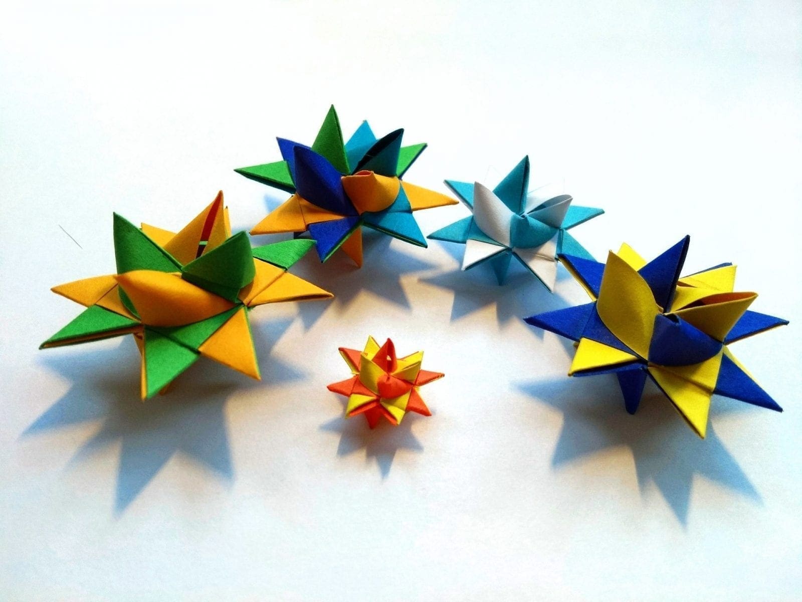 Froebel Star Paper 