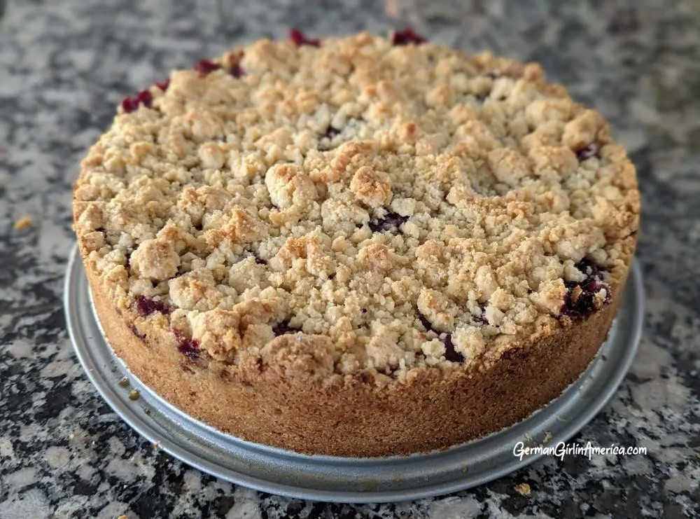 german cherry streusel cake