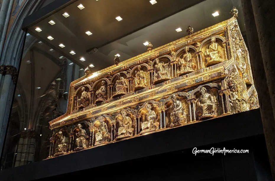 visit the cologne cathedral