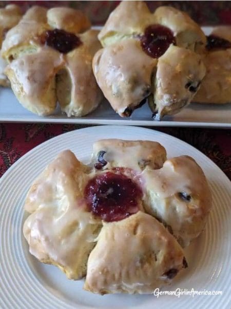 Reformationsbrötchen Recipe- Luther Rose Reformation Rolls