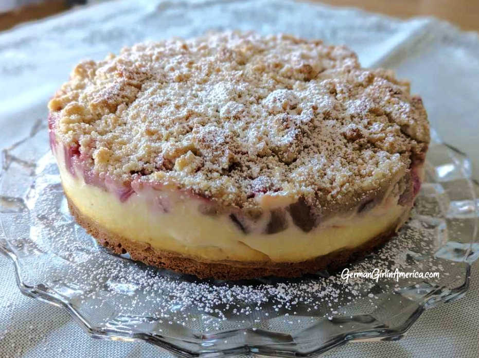 Rhubarb streusel cake