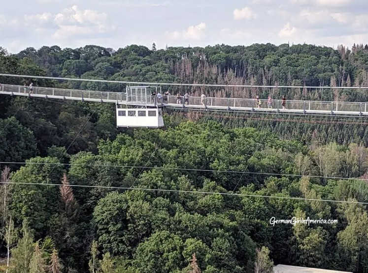 titan rt suspension bridge